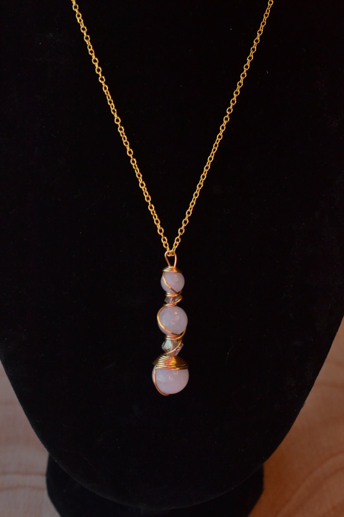 Rose Quartz & Gold Necklace – Self-Love, Healing & Radiance