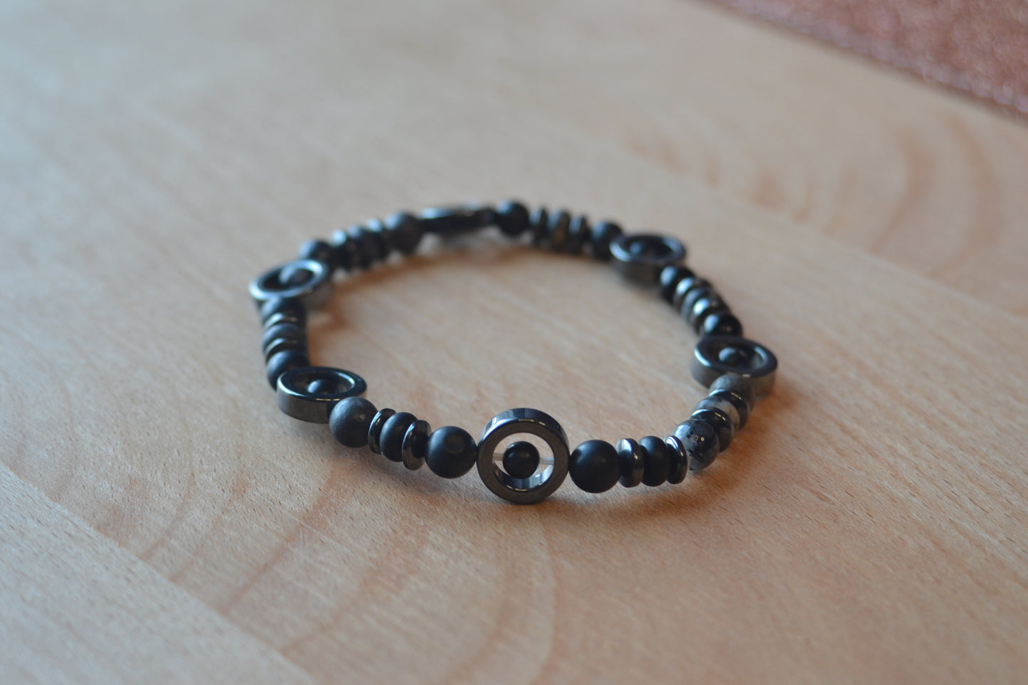 Snow & Steel Fidget Bracelet