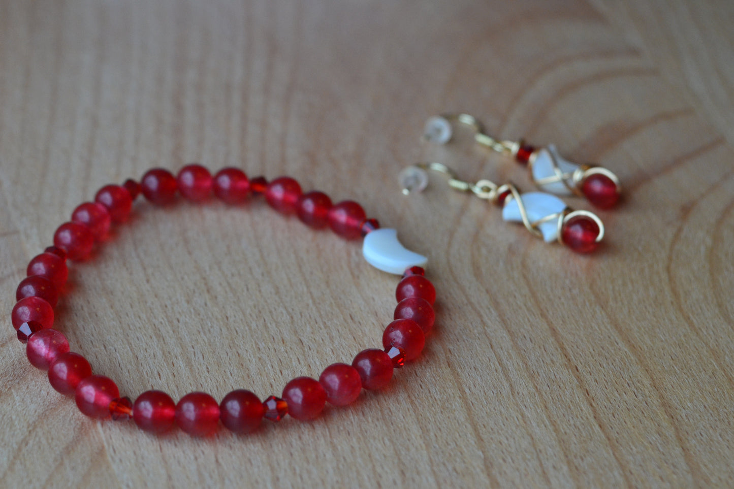 Cherry Quartz & Mother of Pearl Moon Jewelry Set β For Confidence & Radiant Power