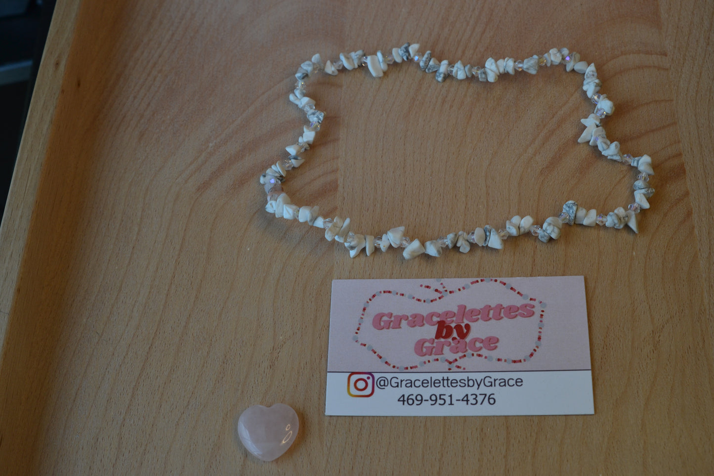 Calming Howlite Chip Choker 15"
