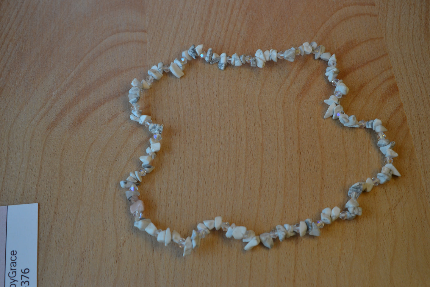 Calming Howlite Chip Choker 15"