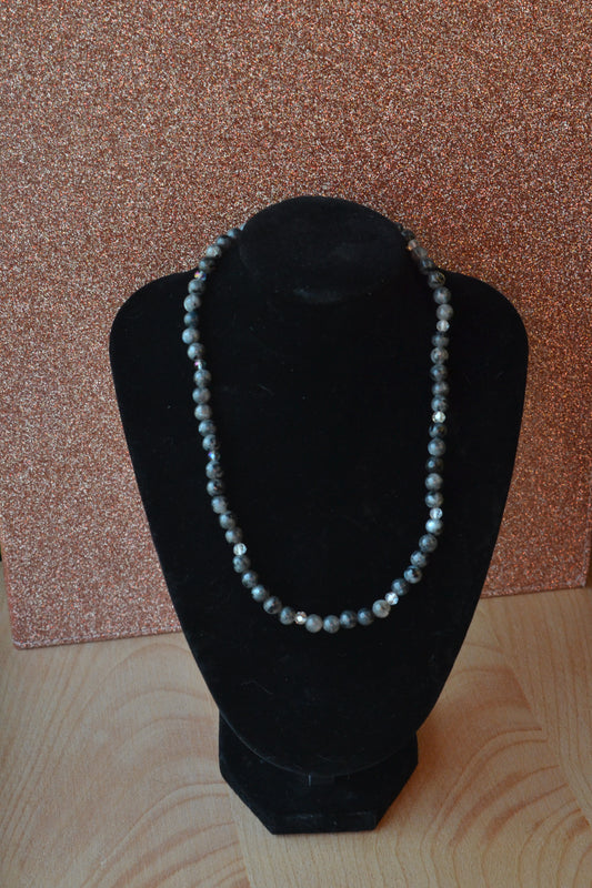 Labradorite & Crystal Light Choker – Intuition, Protection & Inner Spark (16”)