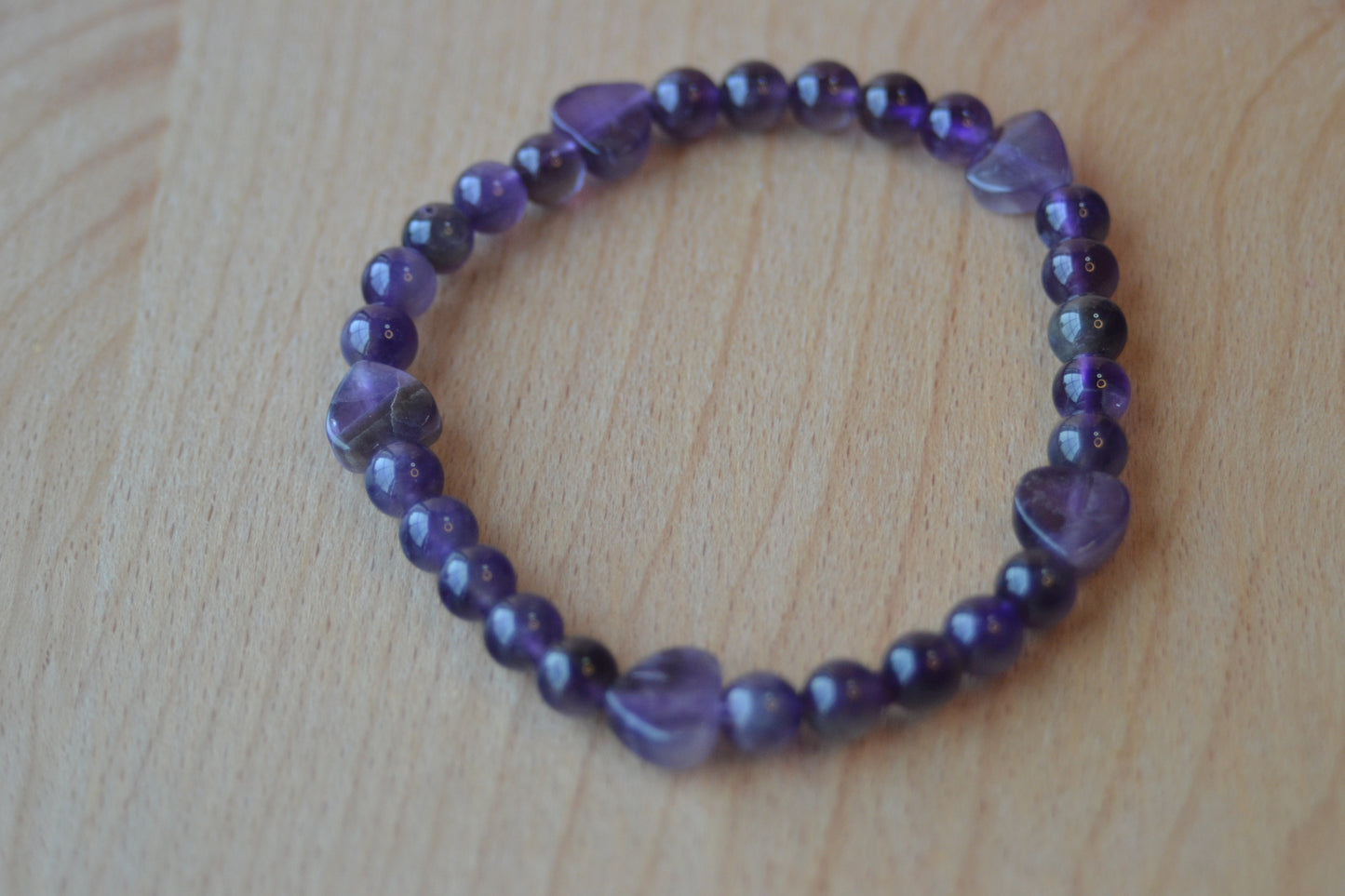 Amethyst Heart Bracelet – Calm, Love & Spiritual Clarity (4mm + 6mm)