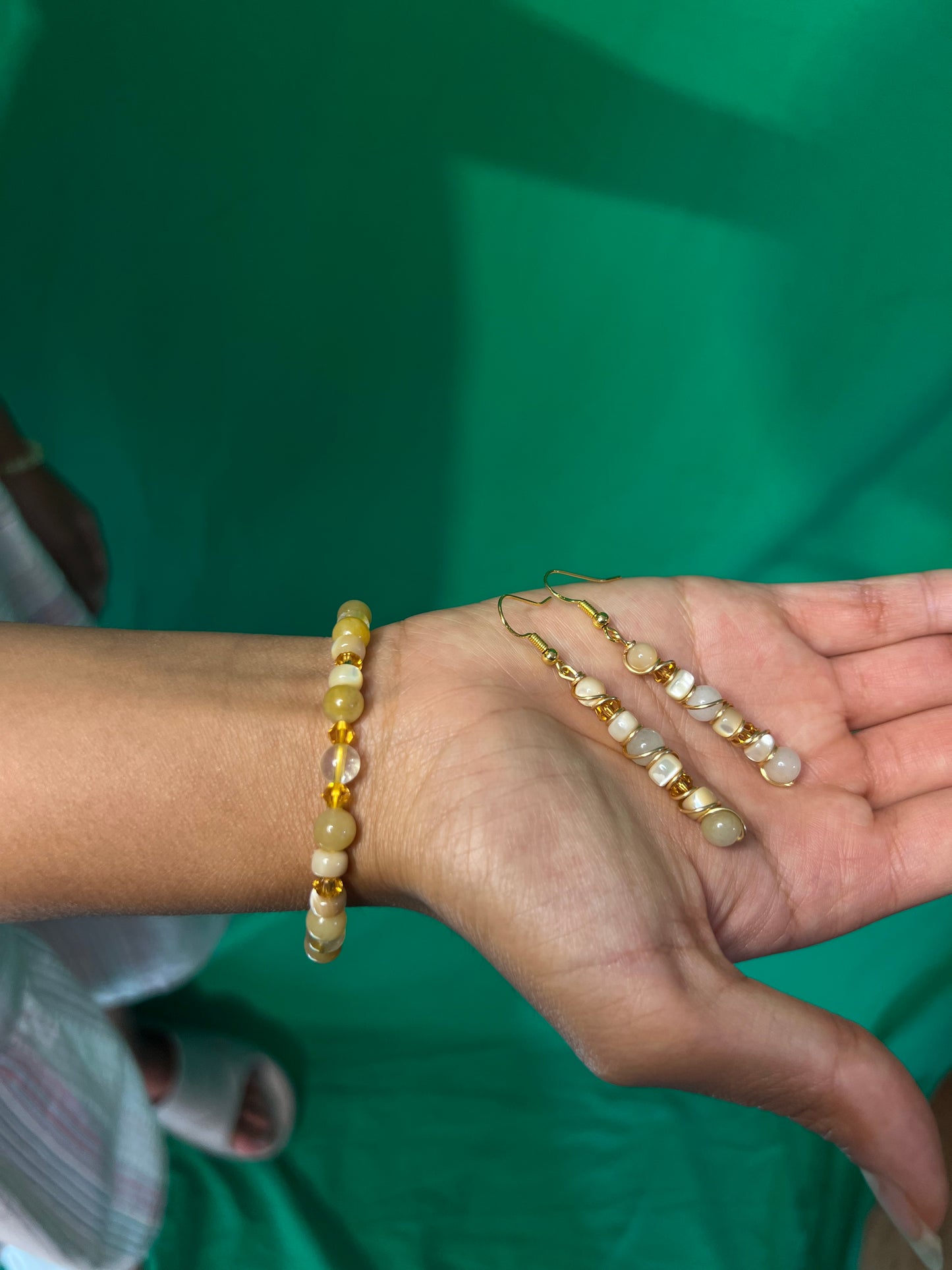 🌞 Citrine & Mother of Pearl Gracelettes Set – “Sunlit Serenity”