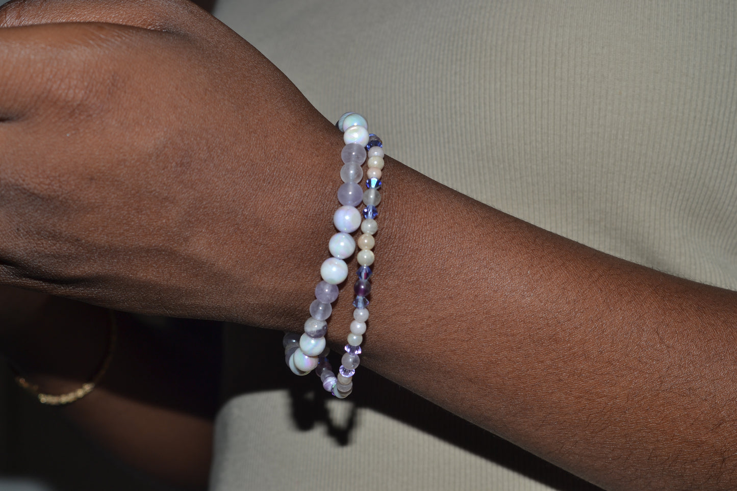 Mother of Pearl & Light Amethyst Bracelet – Grace, Calm & Inner Light