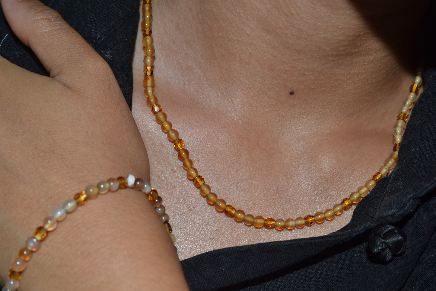 Amber & Agate Choker + Bracelet Set – Gentle Grounding, Warmth & Protection