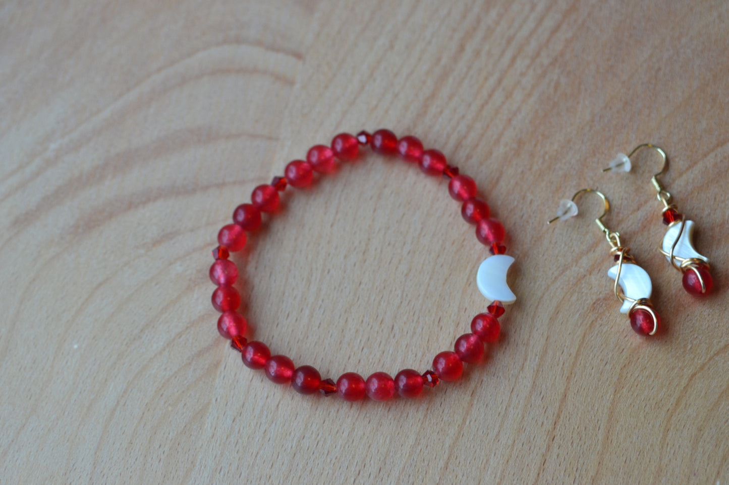 Cherry Quartz & Mother of Pearl Moon Jewelry Set – For Confidence & Radiant Power