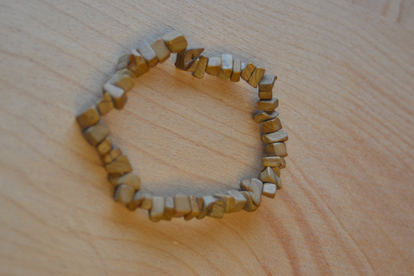 Wooden Jasper Chip Bead Bracelet – Grounding, Earth Energy & Inner Stability
