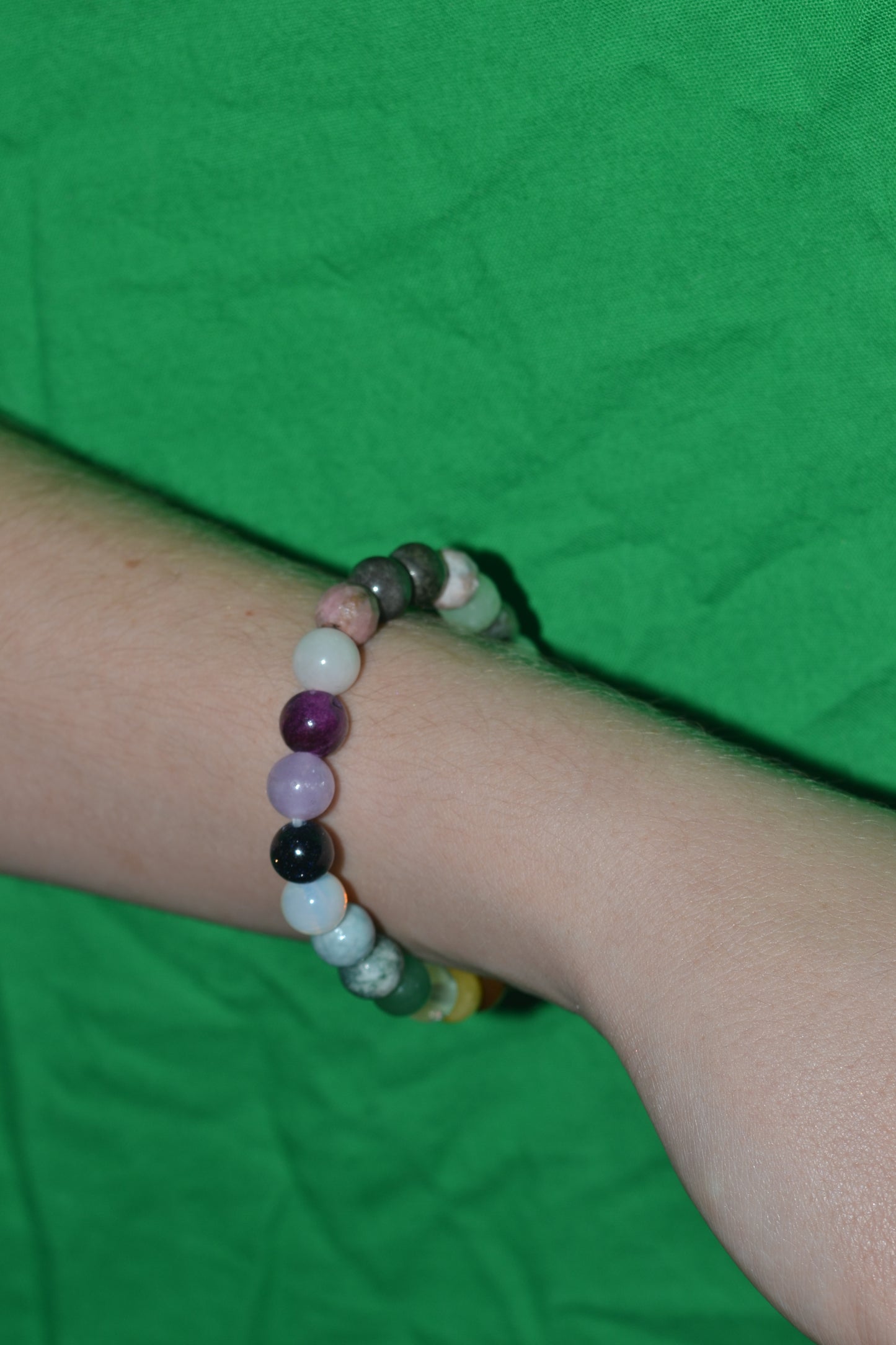 Rainbow Energy Alignment Bracelet – Grounding, Clarity & Emotional Harmony (6mm)