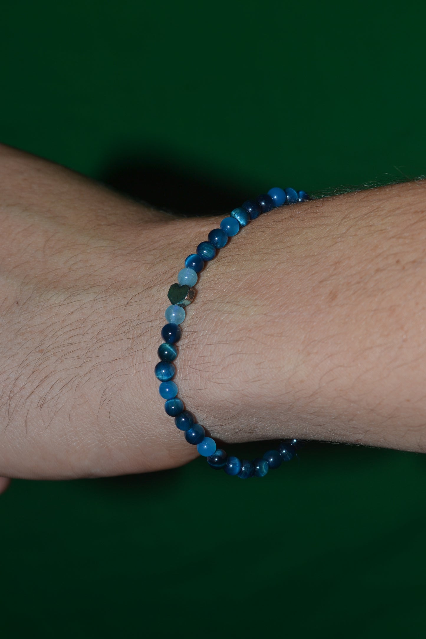 Blue Tiger’s Eye & Aquamarine Heart Bracelet – Strength, Clarity & Intuition