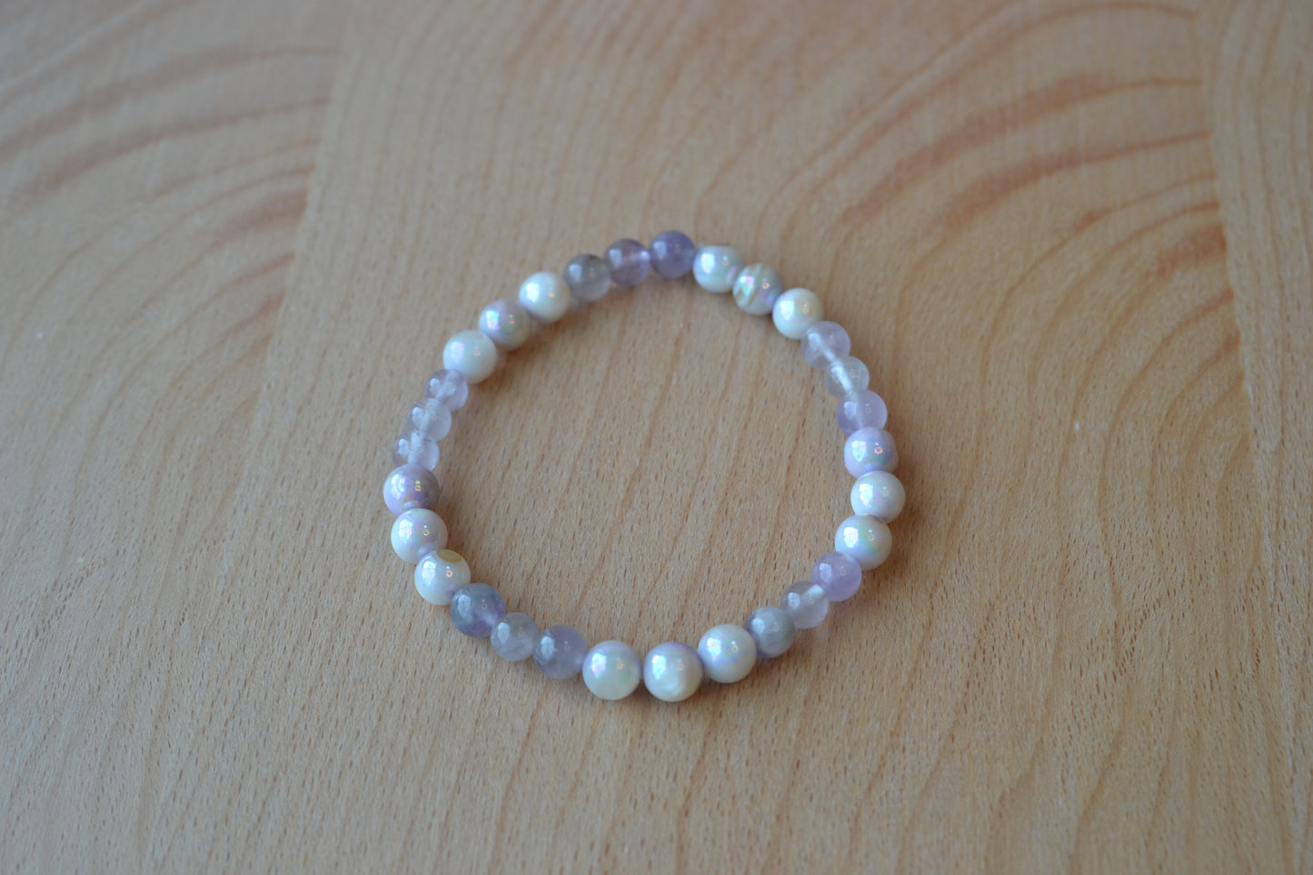 Mother of Pearl & Light Amethyst Bracelet – Grace, Calm & Inner Light
