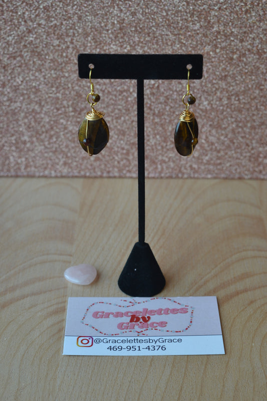 🐅 Oval Tiger’s Eye Earrings – “Golden Gaze”