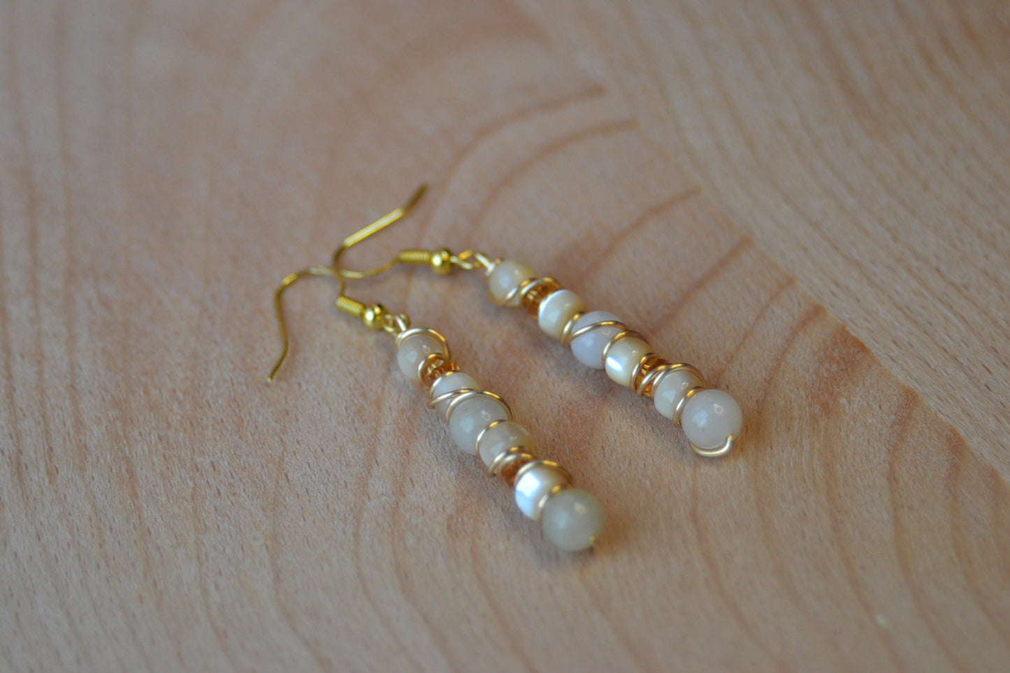 🌞 Citrine & Mother of Pearl Gracelettes Set – “Sunlit Serenity”