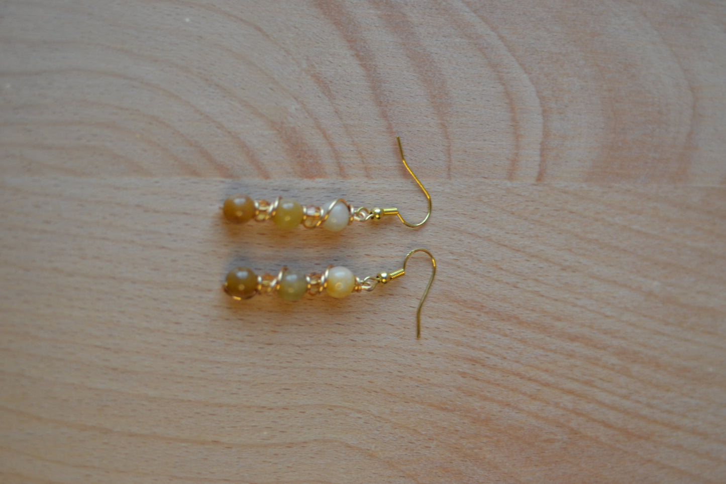 🌞 Golden Jade Gradient Earrings – “Amber Bloom”