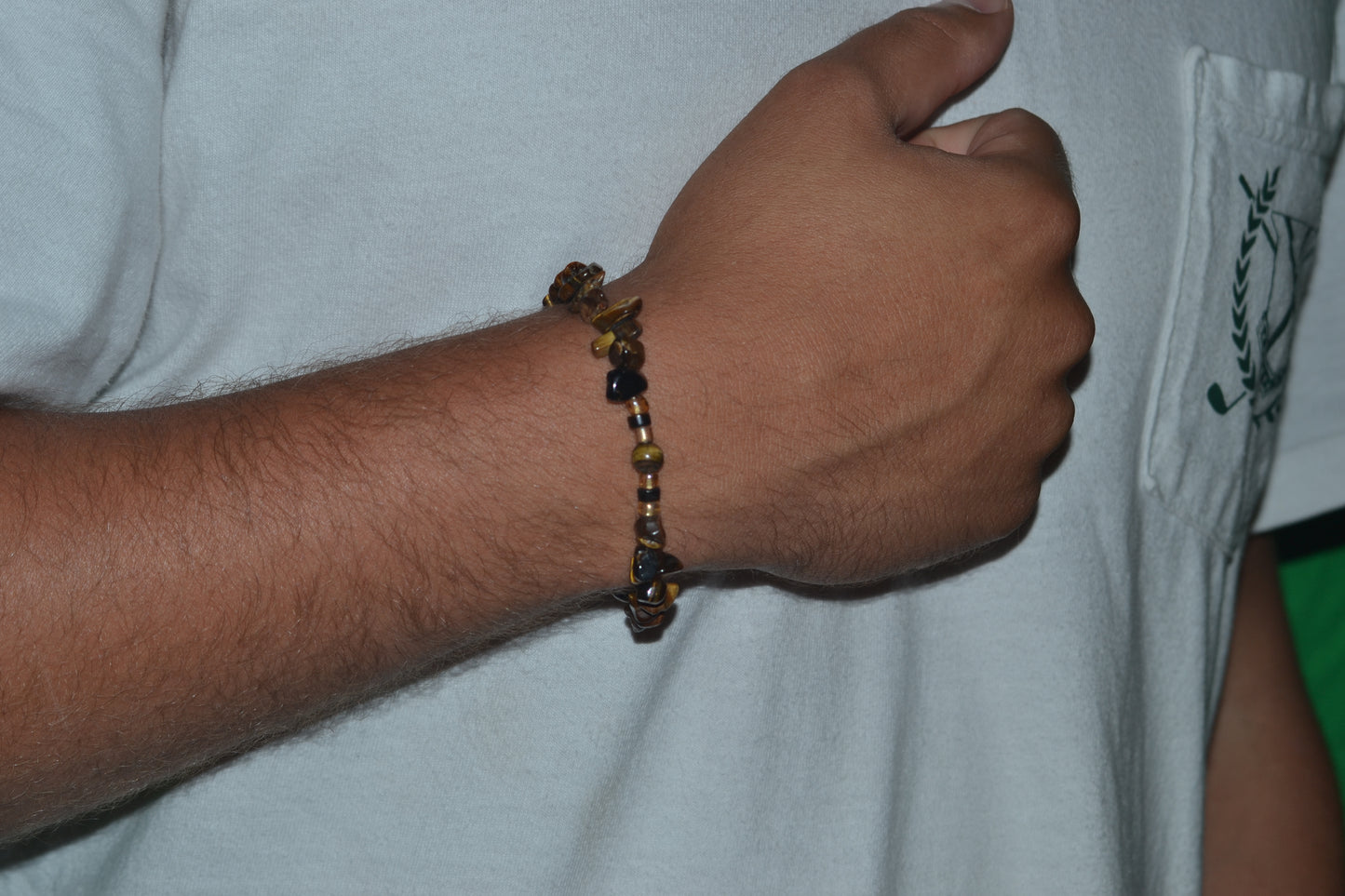 Tiger’s Eye Chip Bracelet – Grounding & Confidence in Natural Form